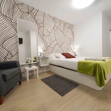 Vizcainos Garden Hotel Segóvia